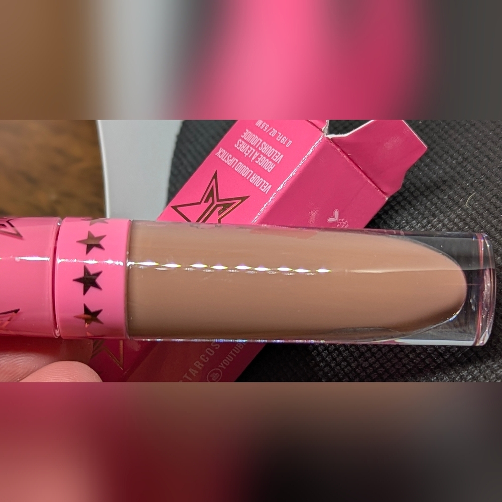 Jeffree Star liquid lipstick Tea bag